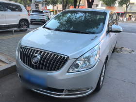 别克GL8 2014款 2.4L CT豪华商务舒适版