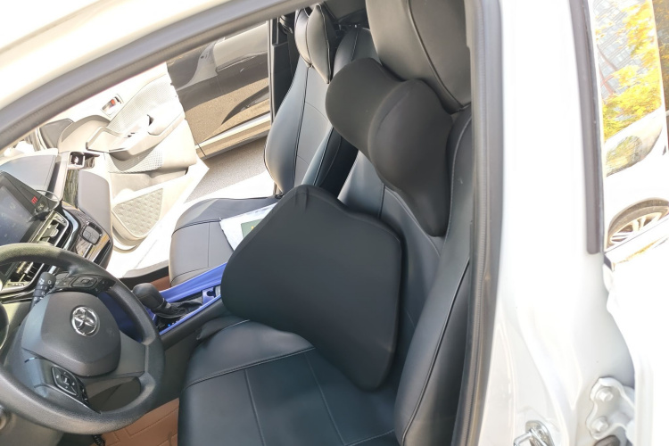 丰田 奕泽IZOA 2021款 2.0L 奕行版中控内饰19