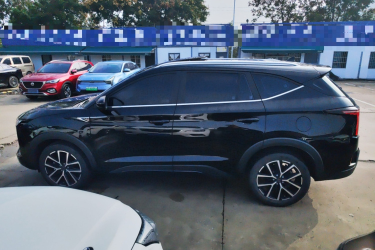 思皓X8 PLUS 2023款 1.5TGDI DCT智尚版 7座车身外观4