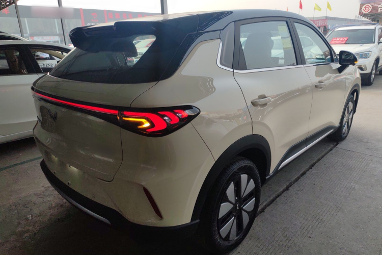 五菱汽车 缤果S 2025款 325km 尊享款车身外观7