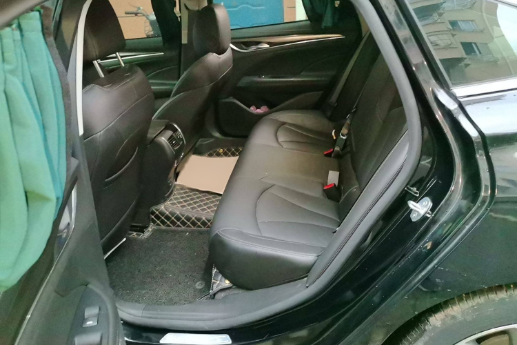 别克 君越 2021款 652T 豪华型中控内饰7004