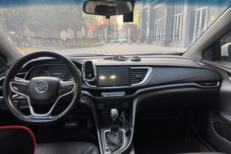 别克 英朗 2018款 18T 自动精英型车身外观6008