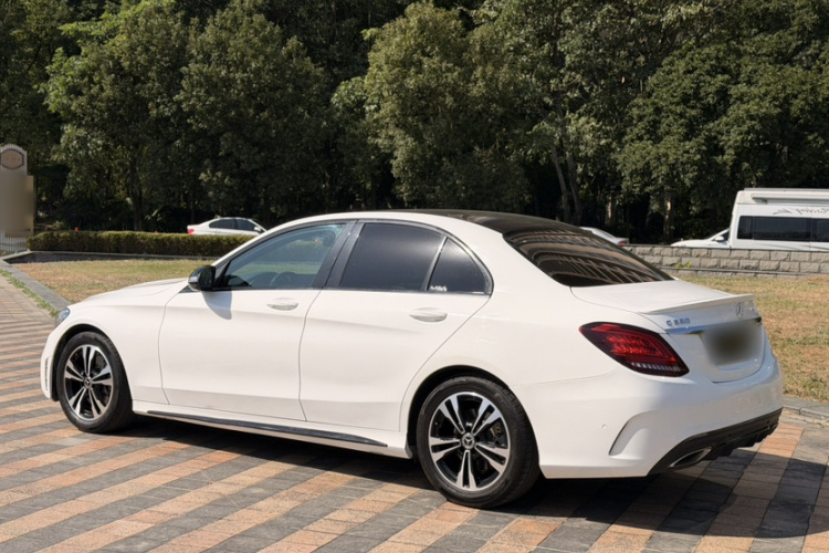 奔驰C级 2019款 C 260 运动版车身外观6005