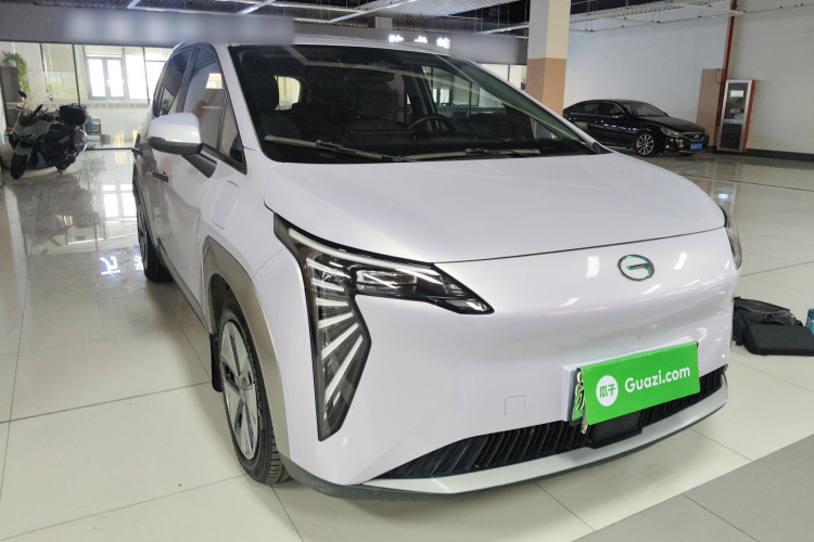 埃安 AION Y 2023款 Plus 510 乐享版车身外观3