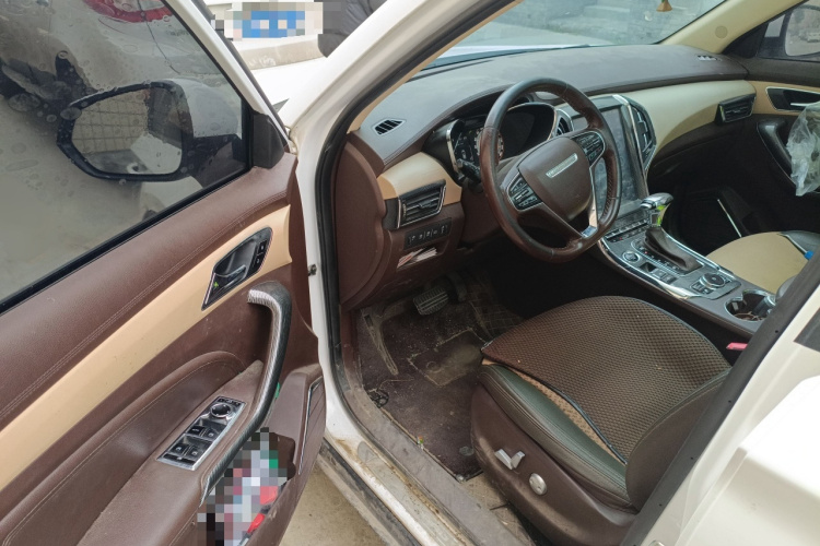 猎豹汽车 猎豹CS9 2018款 1.5T CVT劲酷型中控内饰7003