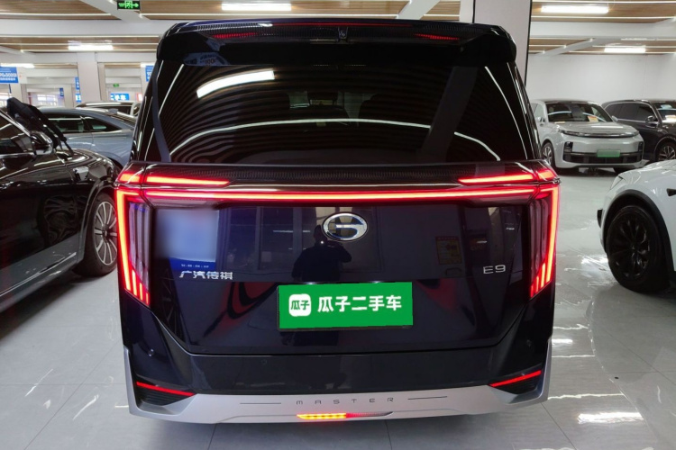广汽传祺 传祺E9 2023款 E9 宗师车身外观6