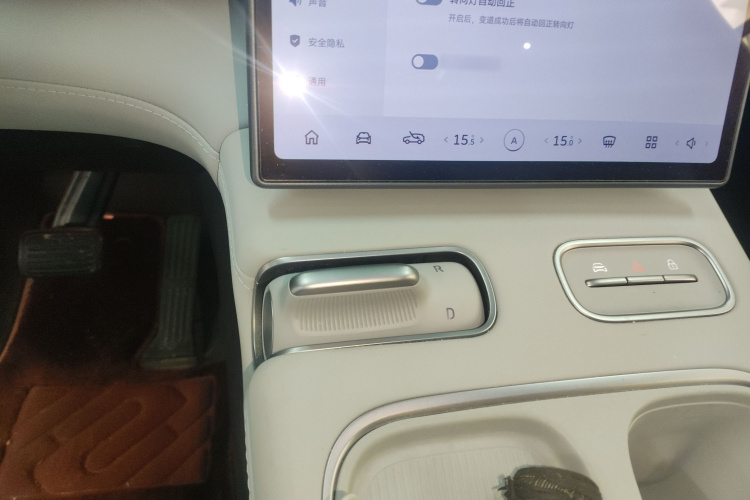 蔚来ES6 2024款 75kWh局部细节18