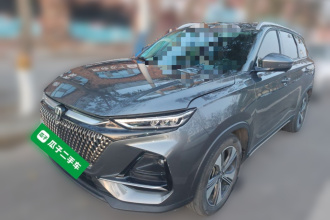 长安X7 PLUS 2024款 1.5T 自动尊崇型 7座