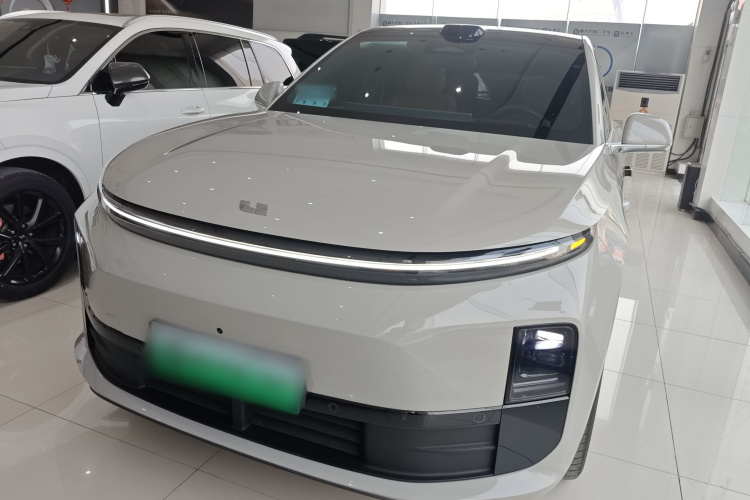 理想汽车 理想L6 2024款 Max车身外观2