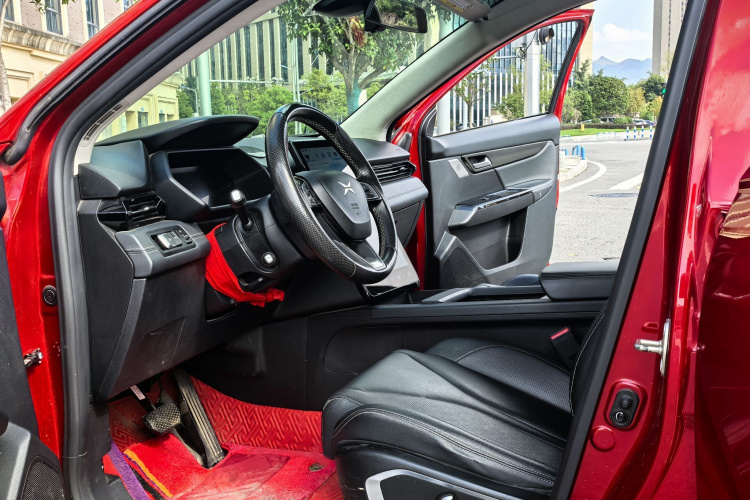 小鹏G3 2020款 460i 智享版中控内饰7005