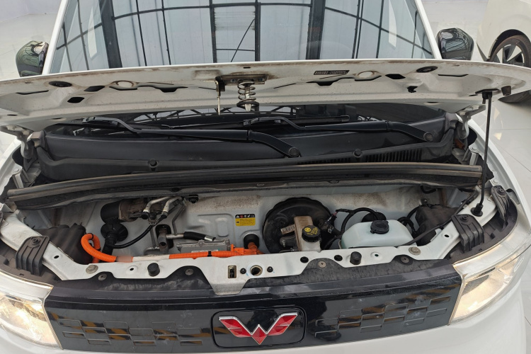 五菱汽车 宏光MINIEV 2020款 自在款 磷酸铁锂机舱底盘24