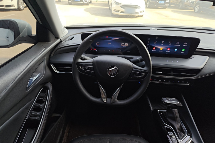 别克 威朗 2023款 Pro 乐享版中控内饰13