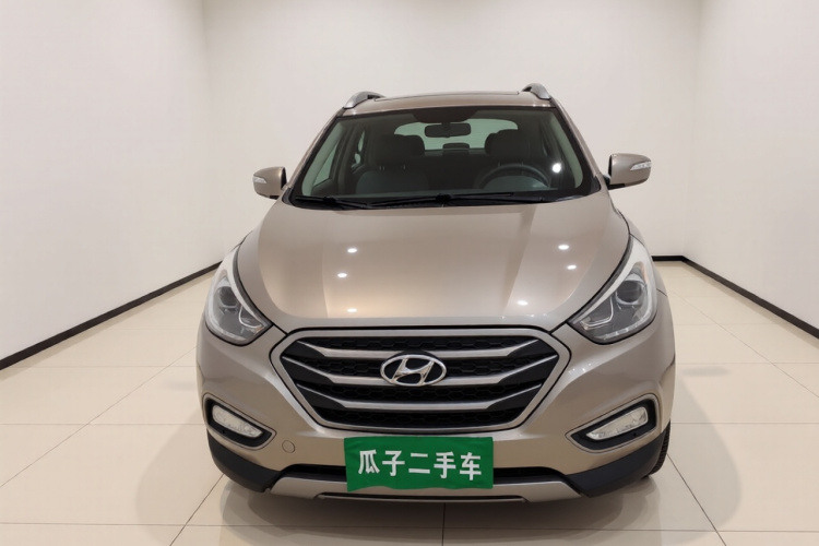北京现代ix35 2013款 2.0L 自动两驱智能型GLS 国V车身外观2