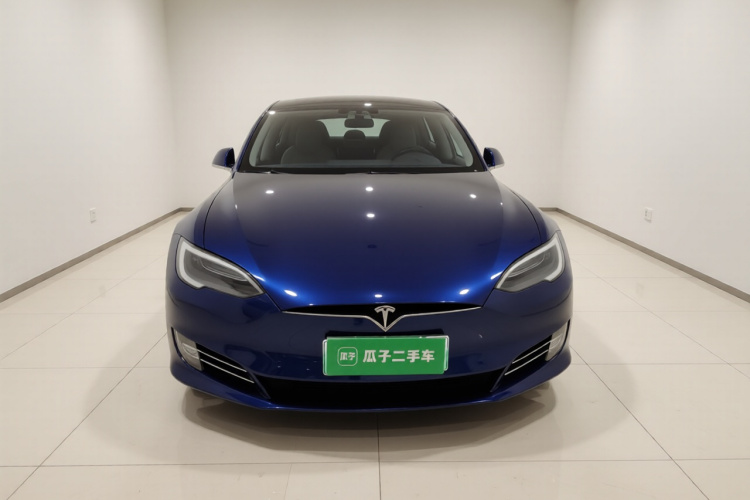 特斯拉 2017款 Model S 75D 标准续航版车身外观2