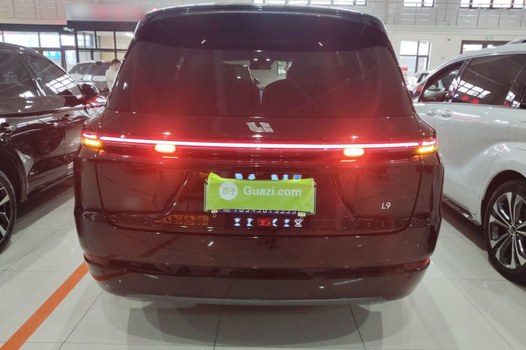 理想汽车 理想L9 2024款 Ultra车身外观6