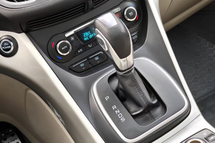 福特 翼虎 2013款 2.0L GTDi 四驱尊贵型中控内饰7009