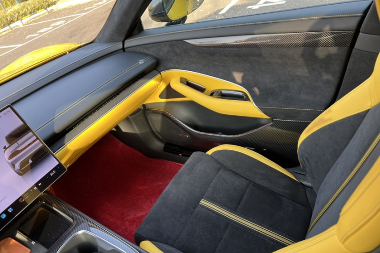 小米汽车 小米SU7 Ultra 2025款 Ultra中控内饰7004