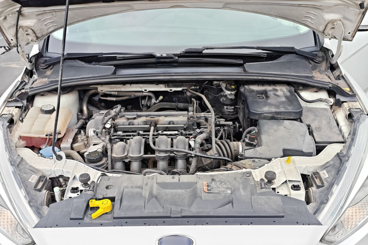 福特 福克斯 2015款 两厢 1.6L 自动风尚型局部细节24