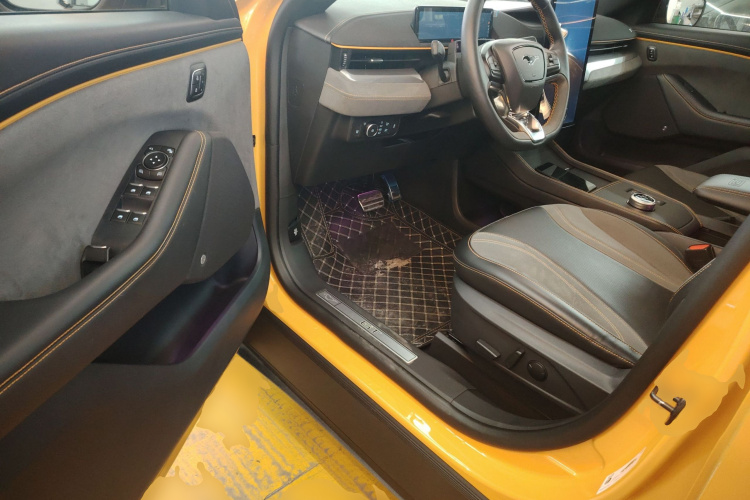 福特电马 2024款 GT中控内饰7003