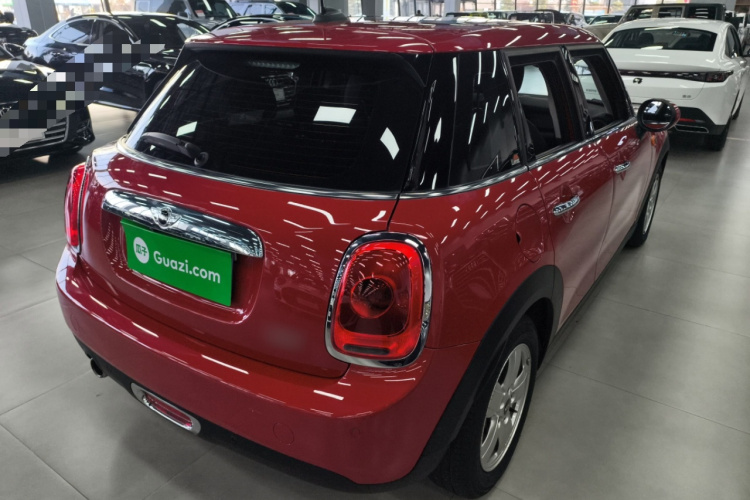MINI 2015款 1.2T ONE 五门版车身外观7
