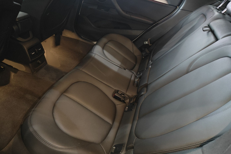 宝马X1 2018款 sDrive20Li 领先型中控内饰21