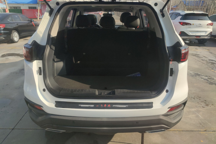 思皓X8 2021款 300T DCT豪华智联版 5座局部细节23