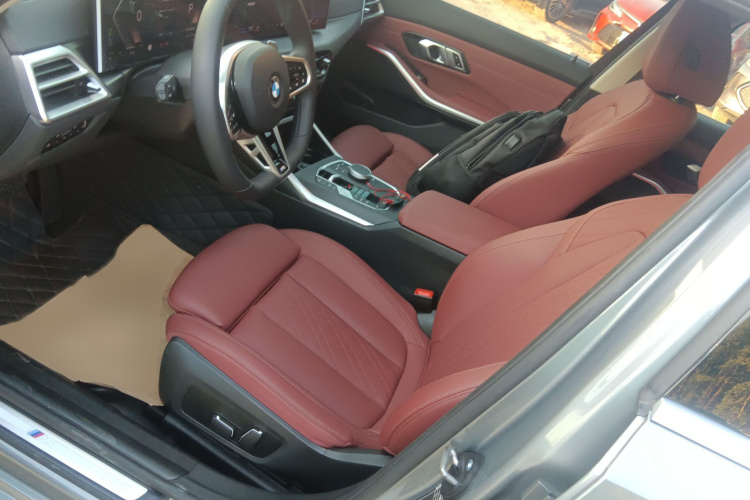 宝马3系 2025款 325Li M运动套装局部细节19