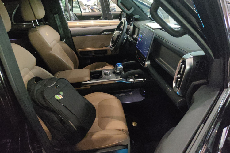 捷途旅行者 2023款 2.0T 四驱征服PRO局部细节41