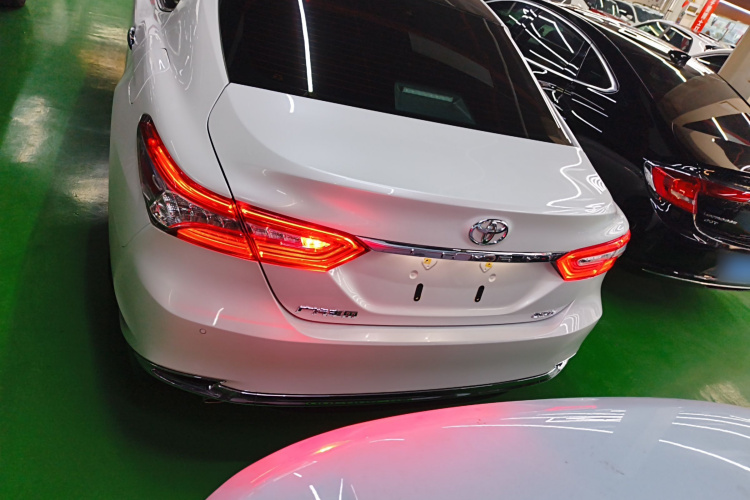 丰田 凯美瑞 2023款 2.5G 豪华版车身外观6004