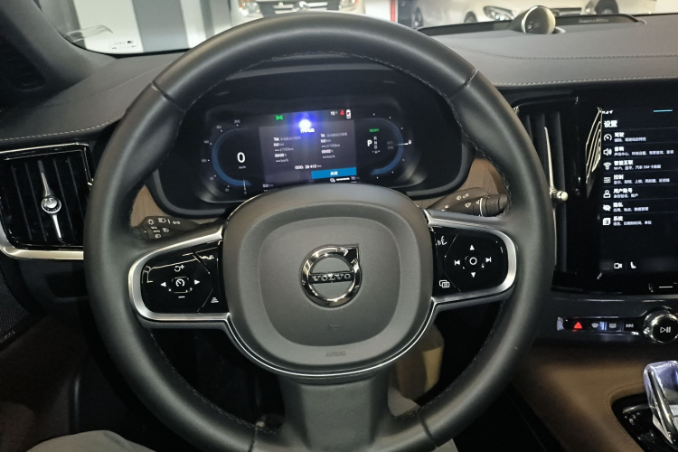 沃尔沃S90新能源 2024款 插电式混动 四驱长续航智雅豪华版局部细节13