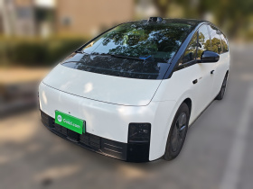 理想汽车 理想MEGA 2024款 Ultra