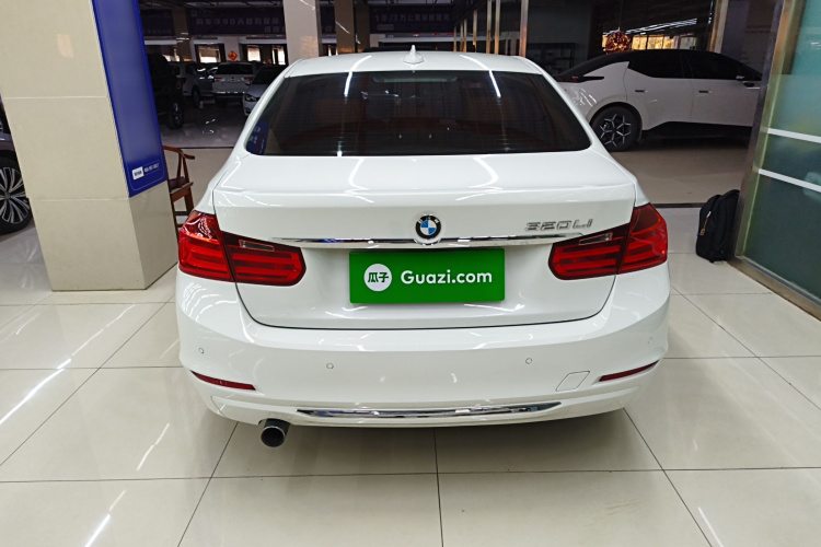 宝马3系 2015款 320Li 超悦版豪华设计套装车身外观6004