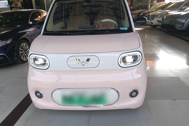 五菱汽车 宏光MINIEV 2024款 第三代 215km 进阶版车身外观2