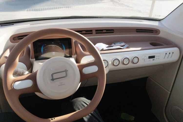 奔腾小马 2026款 222km 萌趣马 Plus中控内饰12