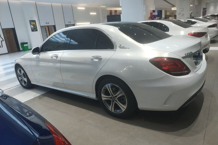 奔驰C级 2020款 改款 C 260 L 运动版车身外观6003