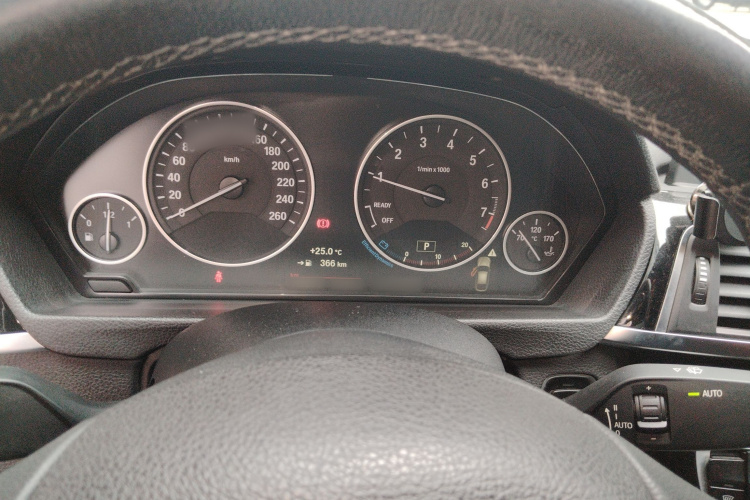 宝马3系GT 2018款 320i 时尚型局部细节14