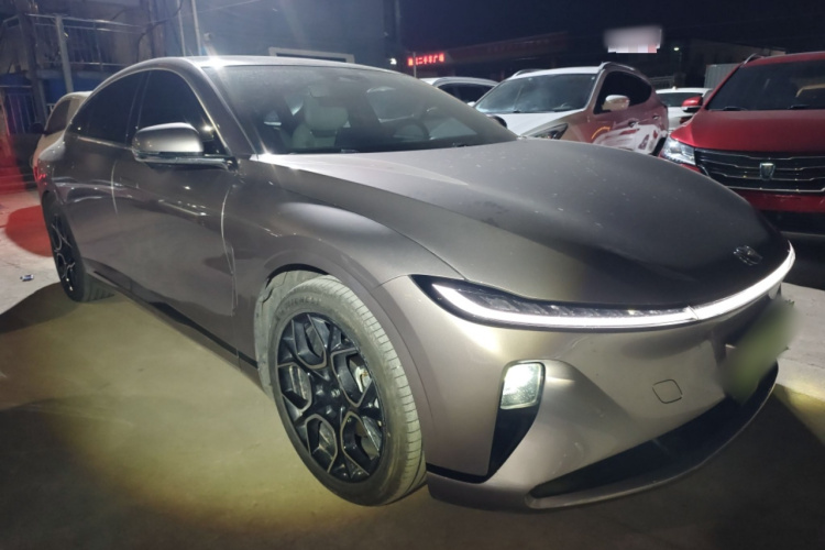 长安启源A07 2024款 纯电 真香版 710 旗舰型车身外观3