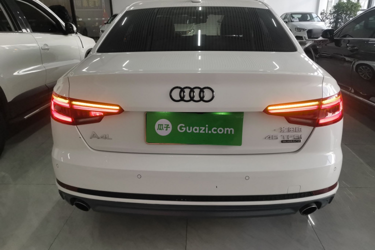 奥迪A4L 2018款 30周年年型 45 TFSI quattro 个性运动版车身外观6004