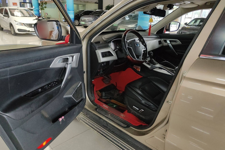 吉利汽车 博越 2018款 1.8TD 自动两驱智联型4G互联版中控内饰7003