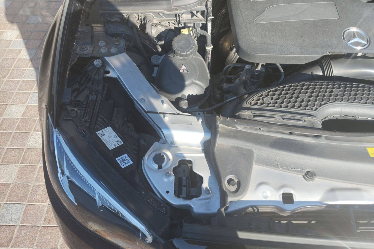 奔驰E级 2021款 E 260 L 4MATIC局部细节9003