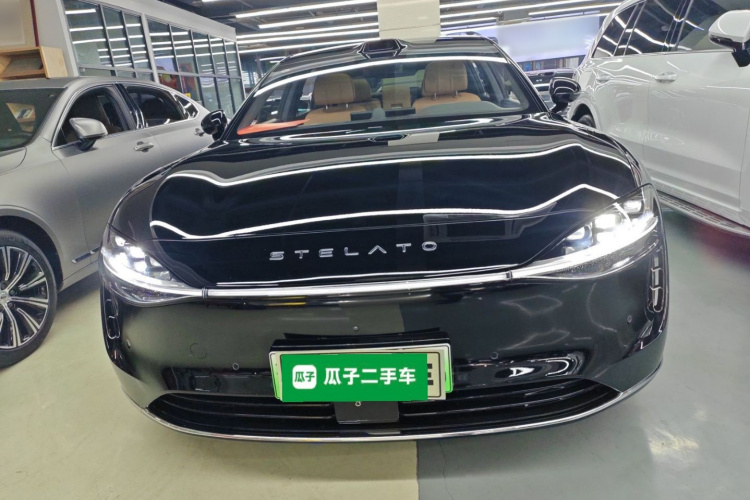 鸿蒙智行 享界S9 2024款 纯电 Ultra 四驱旗舰版车身外观2