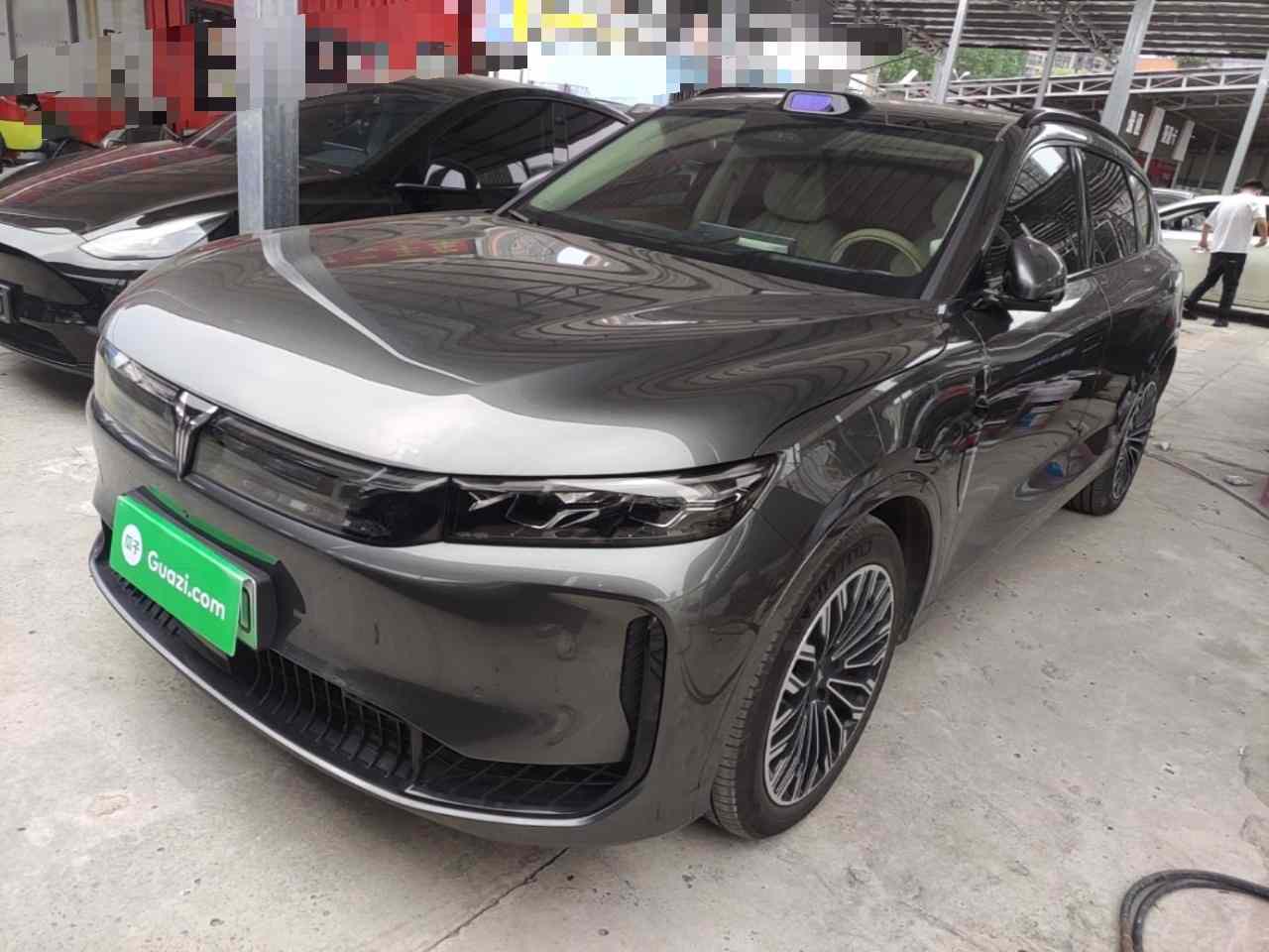 岚图汽车 岚图FREE 2025款 FREE+ 后驱乾崑版(2)