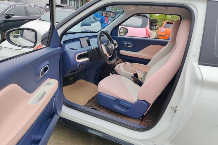 凯翼拾月 2023款 201km 踏浪版中控内饰20