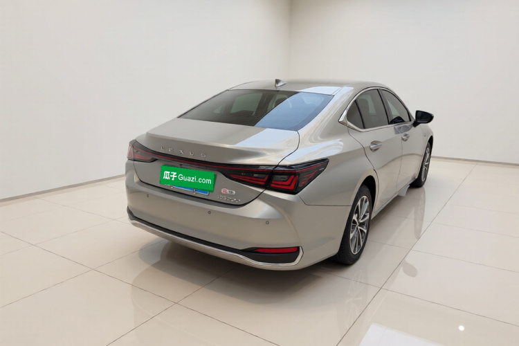 雷克萨斯ES 2025款 200 臻享版车身外观7