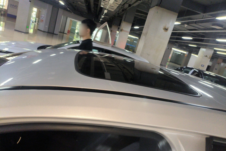 雷克萨斯UX新能源 2020款 300e 纯·悦版车身外观57