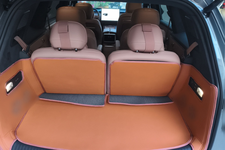 乐道L90 2025款 Max 六座版中控内饰23