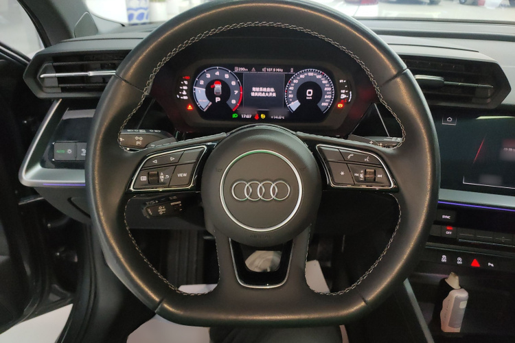奥迪A3 2024款 Sportback 35 TFSI 时尚运动型中控内饰13