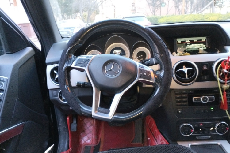 奔驰GLK级 2015款 GLK 260 4MATIC 时尚型 极致版局部细节13