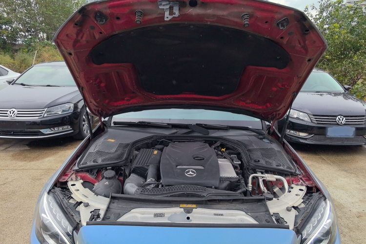 奔驰C级 2016款 C 200 L 运动型机舱底盘24