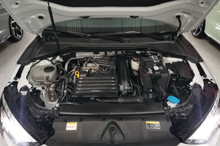 奥迪A3 2023款 改款 Sportback 35 TFSI 时尚运动型机舱底盘24